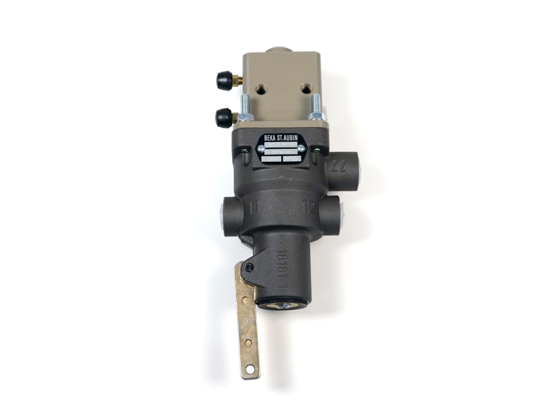 Trailer braking valve SCHD94-32 